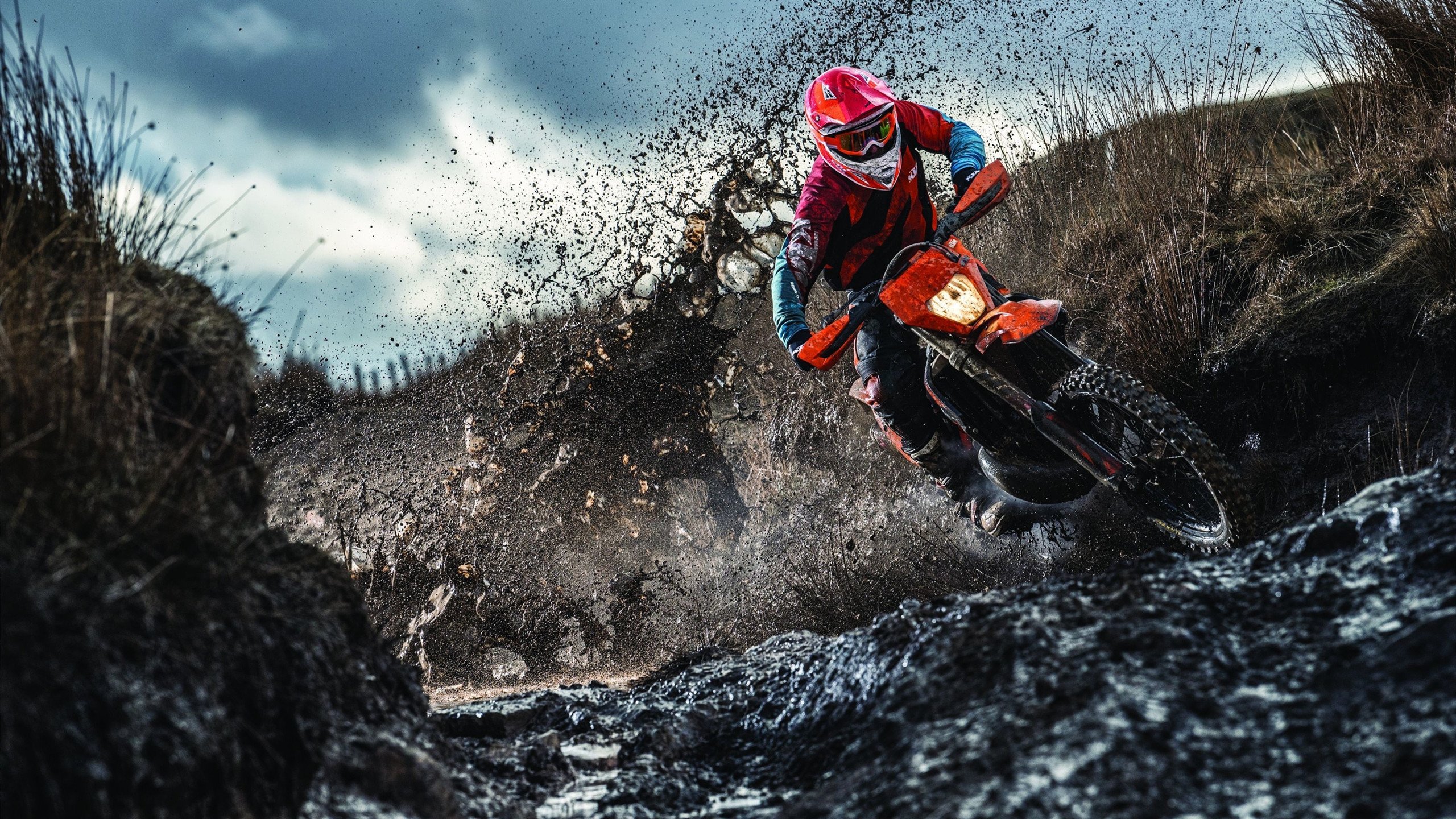 全国青少年“挑战极限”户外篮球趣味赛在西藏拉开序幕,激发青少年勇气